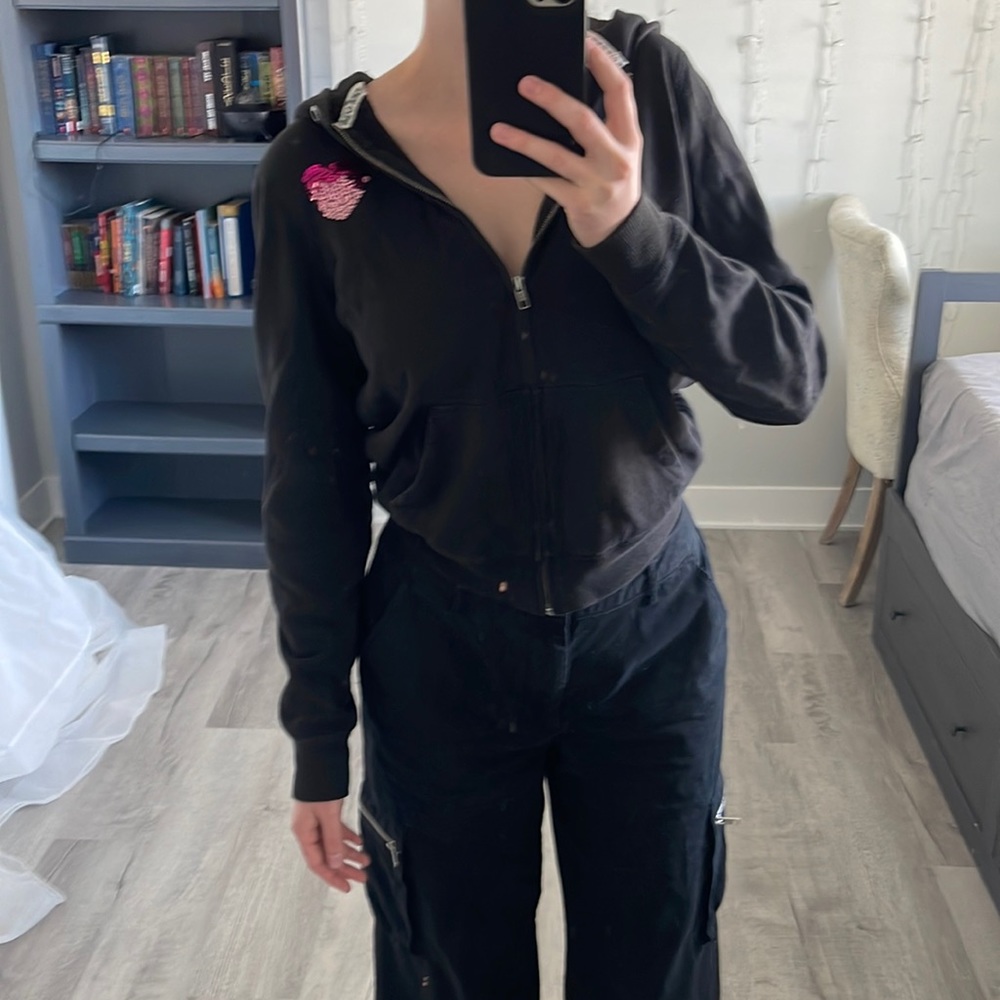 Pink Jacket With Gradient Sequin Heart. - image 1